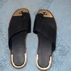 Never Worn Tory Burch Sandals